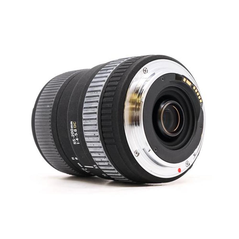 Sigma 55-200mm f/4-5.6 DC
