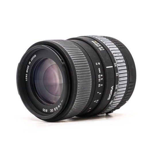 Sigma 55-200mm f/4-5.6 DC