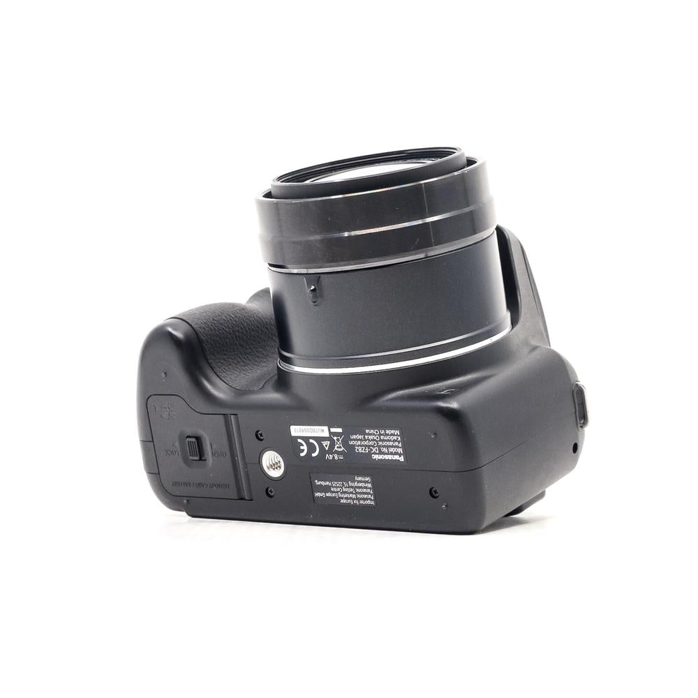 Panasonic Lumix DMC-FZ82